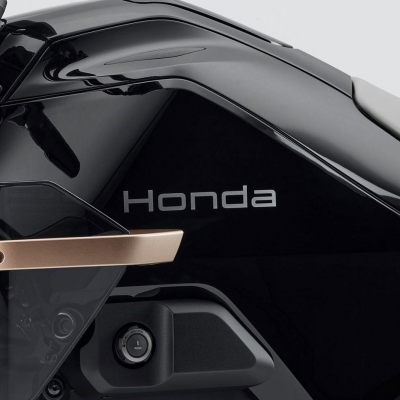 Электромотоцикл Honda WN7
